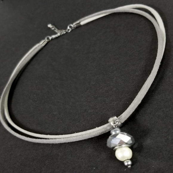 Grey Leather Necklace with Bead Pendant - Picture 1 of 2